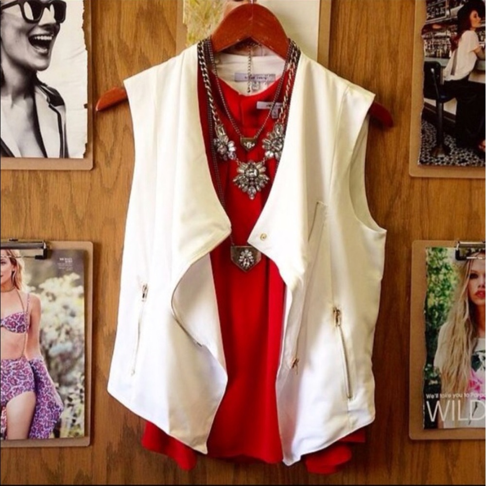 Zip-Up Fashion Vest